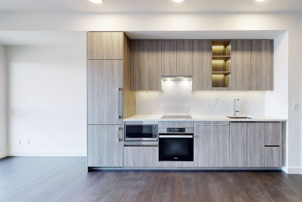 For Lease - 25 Mcmahon Drive Unit# 1015, Toronto, Ontario - Photo 1