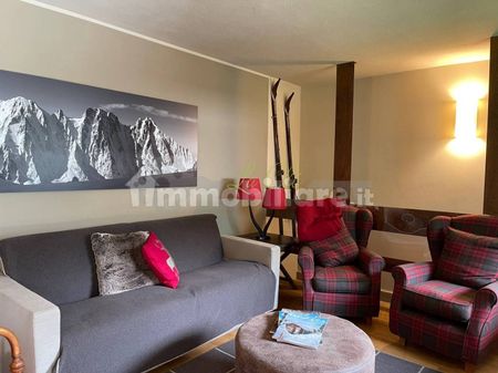 Trilocale via Col Ferret 6, Centro, Courmayeur - Photo 2