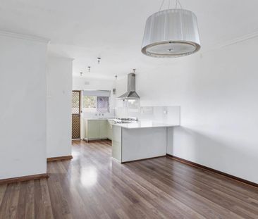 Ideally Located Apartment - Photo 5