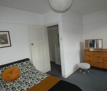 47 Clarendon Avenue, Belfast, BT5 5JT - Photo 4