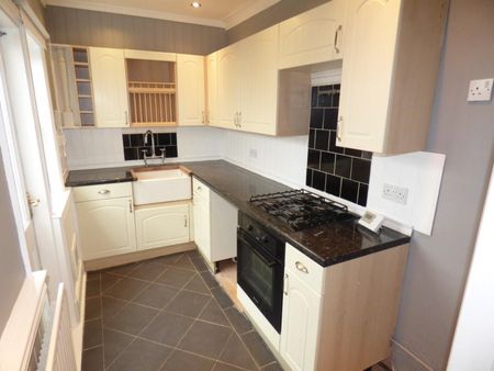 2 BED Terraced House To rent - Photo 5