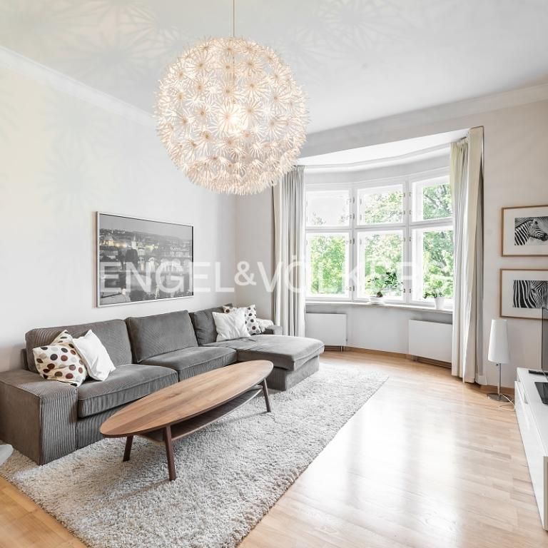 Pronájem bytu 3+1 108 m2 - Fotografie 1