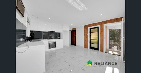 4 Bedroom house in the good location of Werribee !!! - Photo 4