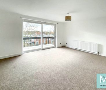 Grand Avenue, Worthing - Photo 2