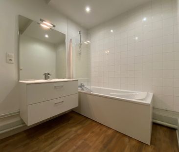 Location Appartement 4 pièces 97m² BESANCON 25000 - Photo 5