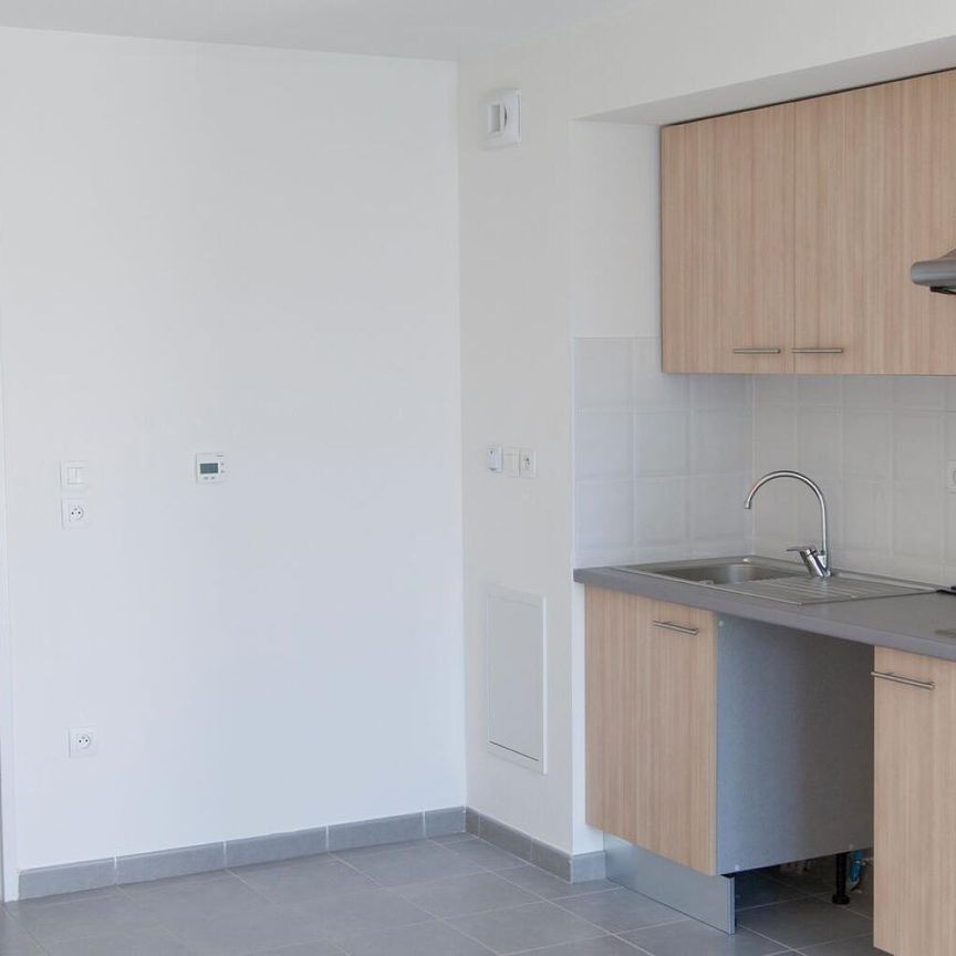 location Appartement T3 DE 64.32m² À CUGNAUX - Photo 1