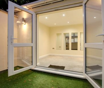 4 bed semi-detached house to rent in Waldale Drive, Leicester, LE2 - Photo 2