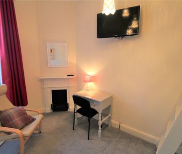 2 bedroom apartment to rent - Photo 6
