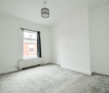 2 bedroom house to rent - Photo 2