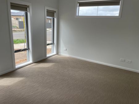 Where Style Meets Serenity - Your Next Chapter Awaits - Photo 4