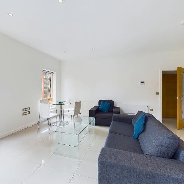 2 bedroom apartment to rent - Photo 1