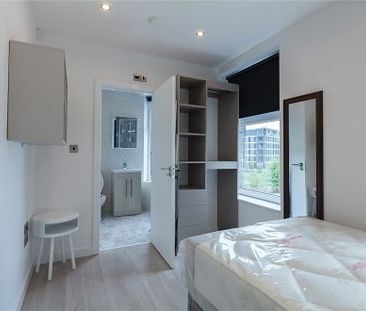 1 Damside, Huddersfield, HD4 - Photo 2