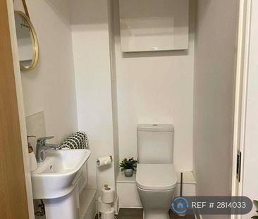 2 bedroom terraced house to rent - Photo 5