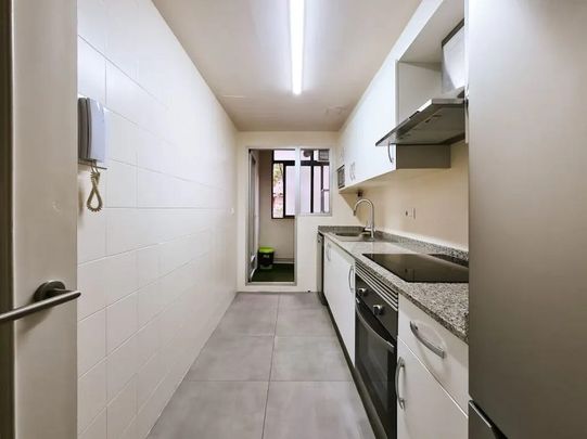 Carrer de lEnginyer Vicent Pichó, Valencia, Valencian Community 46020 - Photo 1