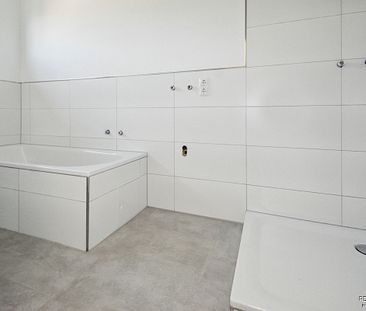 Nachmieter gesucht für toll ausgestattete 4-Zi.-Wohnung mit Balkon und Garage, nähe Brücken Center - Photo 1