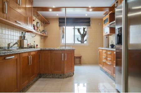 Apartamento planta baja en alquiler en Marbella, Marbella - Photo 2