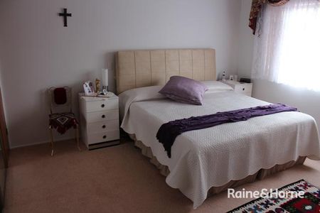 273A Piper St, Bathurst, NSW 2795 - Photo 4