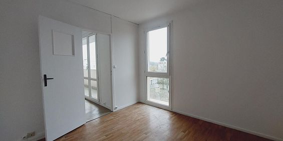 Appartement T5 à Hirson - Photo 3