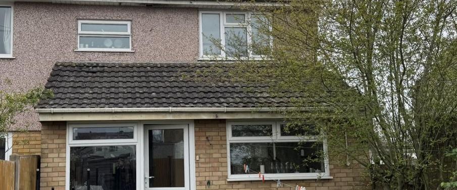 3 bedroom end of terrace house to rent - Photo 1