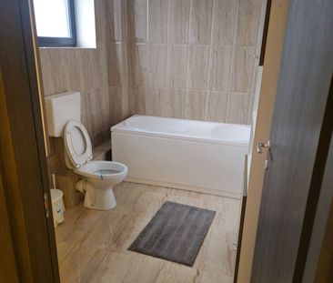 APARTAMENT 2 CAMERE DE ÎNCHIRIAT ÎN OTOPENI – STR. 23 AUGUST /PARCARE - Fotografie 5