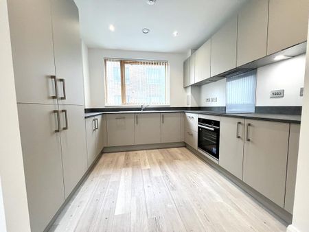 1 bedroom flat to rent - Photo 5