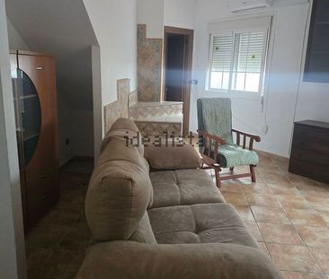 Alquiler de piso en Camino de Cotilla - Photo 3