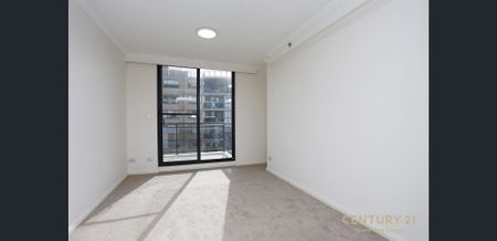 Spacious 3-Bedroom Veronne Apartment - Photo 2