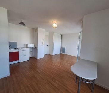 Appartement 2 pièces – 38 m² environ à Vannes (ref : 37797) - Photo 2