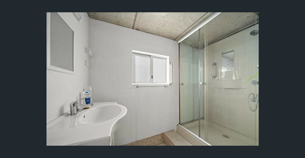 Tully Heads, Ocean views & Solar! - Photo 1