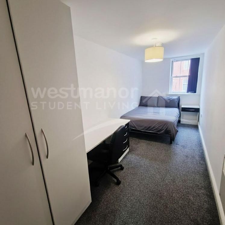 3 bedroom apartment to rent - Photo 1