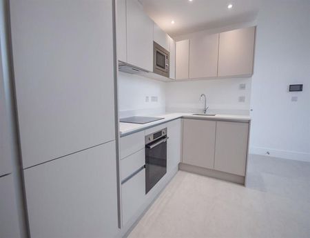 1 Bedroom Apartment Available Arranging tenancy - Photo 5