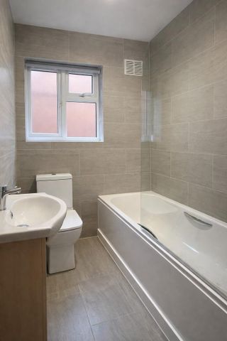 2 bedroom ground floor maisonette to rent - Photo 5