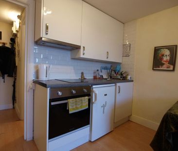 1 bedroom flat to rent - Photo 6