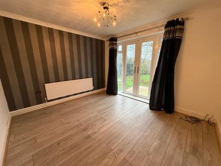 1 bedroom ground floor flat to rent - Photo 3