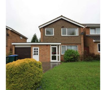 4 bedroom detached house to rent - Photo 3