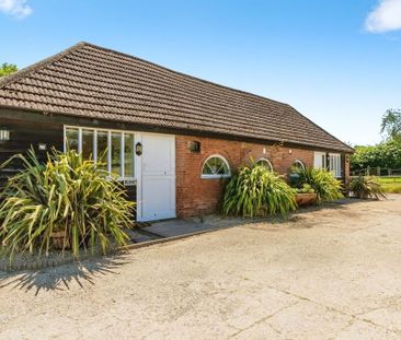 2 bedroom semi-detached house to rent - Photo 1