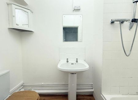 1 bedroom flat to rent - Photo 4