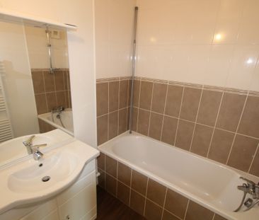 Location Appartement 3 pièces 63m² STE LUCE SUR LOIRE 44980 - Photo 4