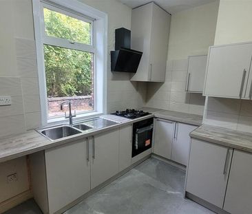 3 bedroom terraced house to rent - Photo 6