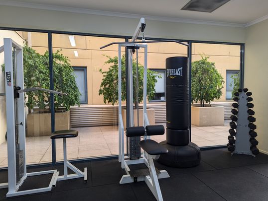 West Melbourne - Photo 1