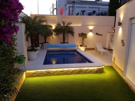 Detached Villa in San Pedro de Alcántara - Photo 2
