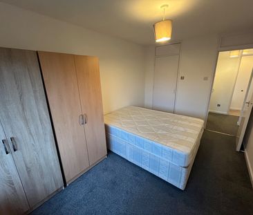 2 Bed Maisonette, Hilltop Court, LU1 - Photo 6