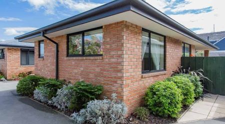 2 Bedroom townhouse - Photo 5