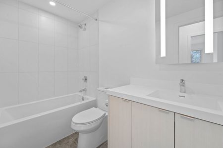 For Lease - 25 Cordova Avenue Unit# 423, Toronto, Ontario - Photo 3