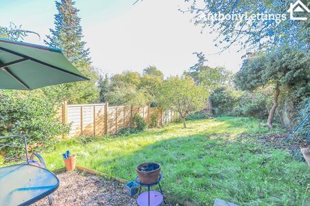 Warren Terrace, Bengeo, Hertford - Photo 5