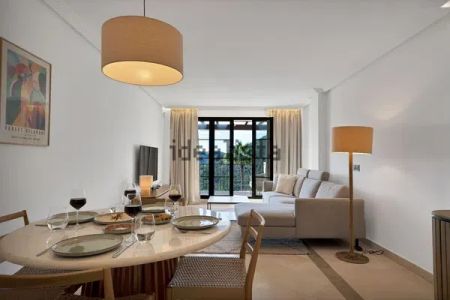 Alquiler de ático en Urbanizacion la finca s/n - Photo 2