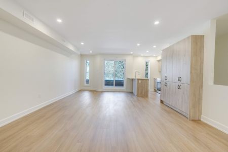 For Lease - 958 Fisher Avenue Unit# A, Carlington - Central Park, Ontario - Photo 3