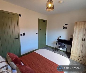1 bedroom in a house share to rent - Photo 5