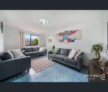 68 Mulligan Street, Bossley Park, NSW 2176 - Photo 4