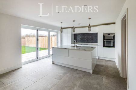 Hale Street, East Peckham, TN12 - Photo 3